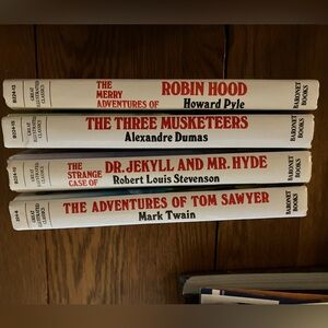 Great Illust Classics-Dr. Jekyll and Mr. Hyde,3 Musketeers,Tom Sawyer,Robin Hood